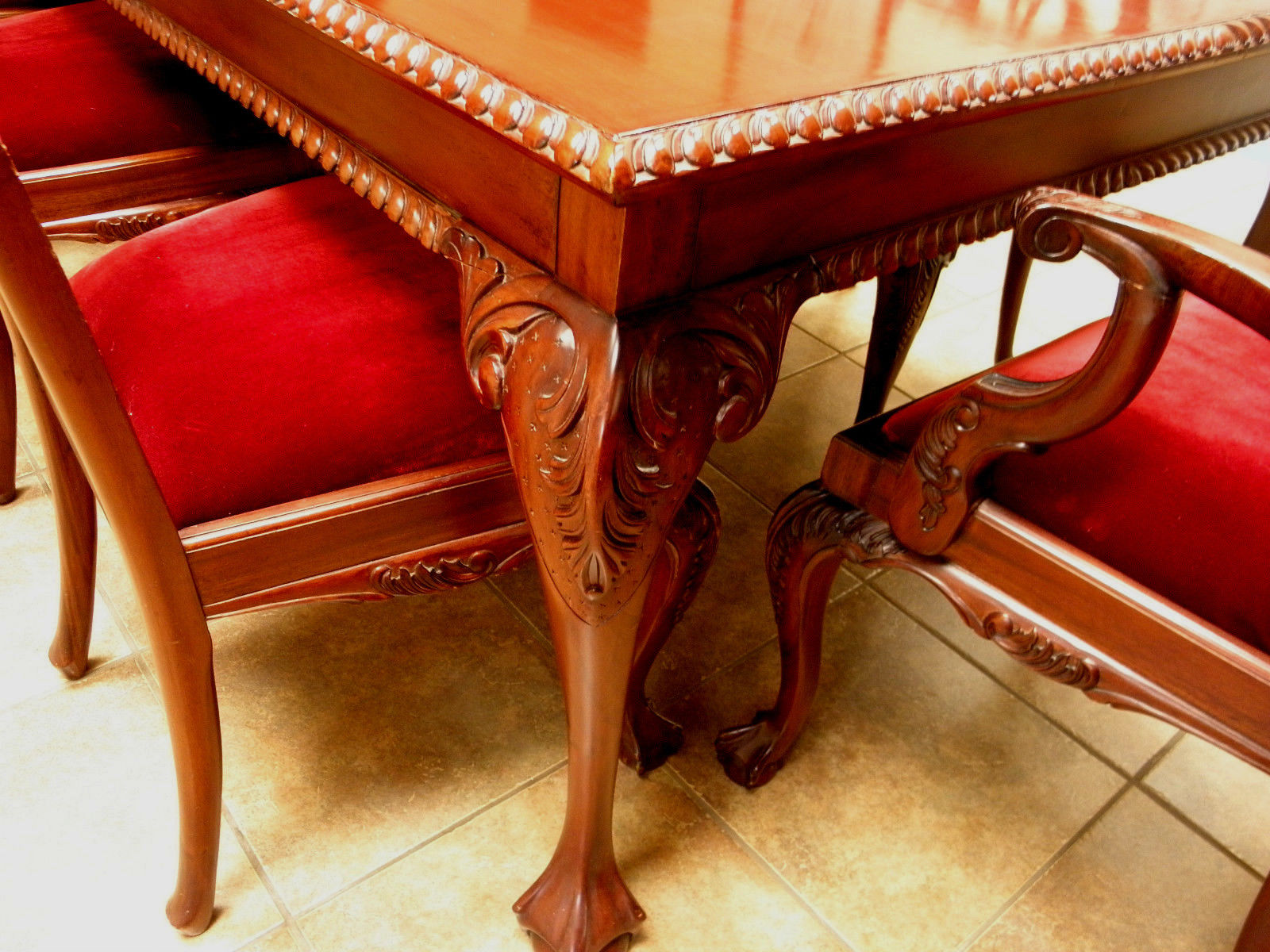 Chippendale Mahogany Dining room set.. Table w/8 Chairs ..carved & Ball & claw