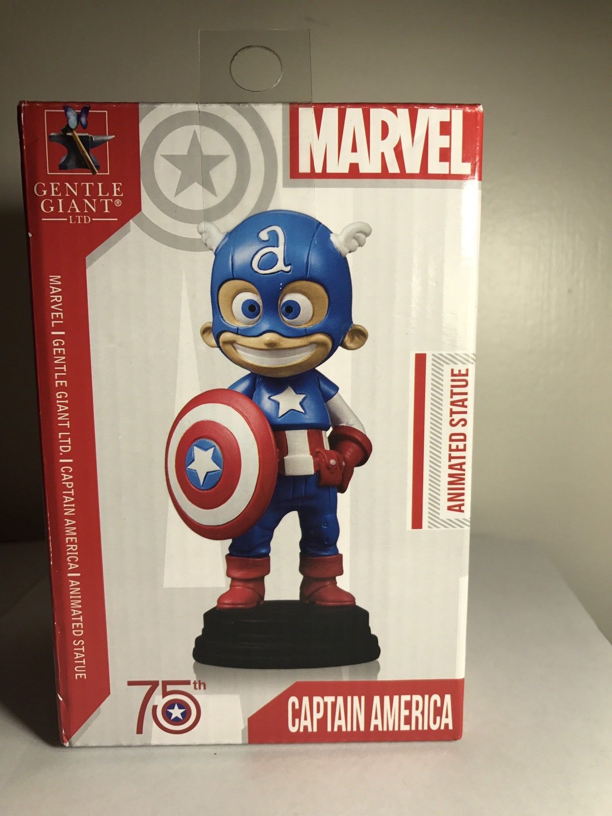 Marvel Gentle Giant Captain America 75th Anniv. Animated Statue Skottie Young