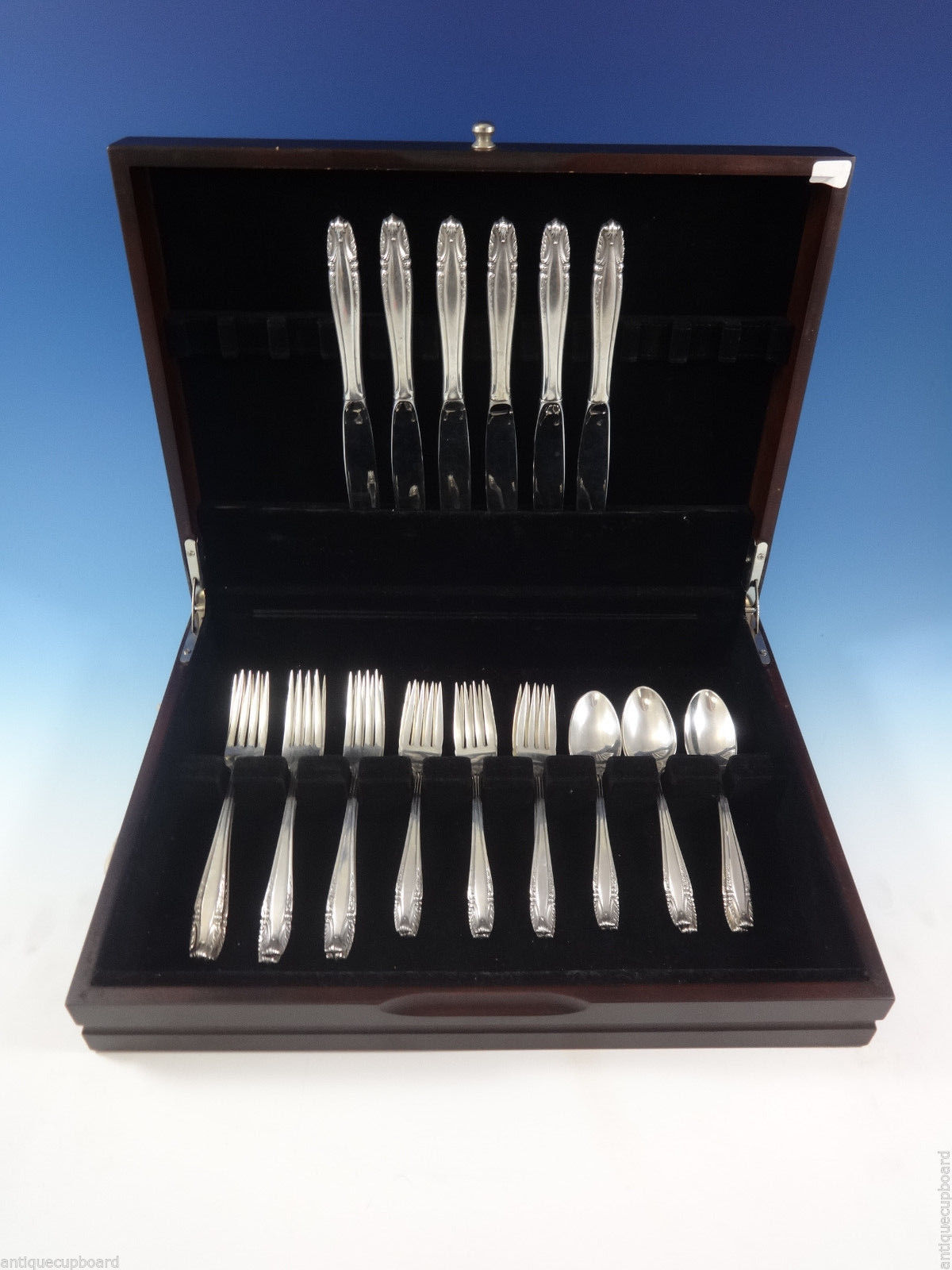 Stradivari by Wallace Sterling Silver Flatware Set Service 24 Pieces