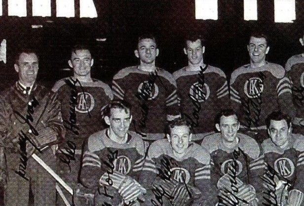 Gordie Howe Omaha Knights 1945-46 Team Photo reprint autographs - very RARE!!!