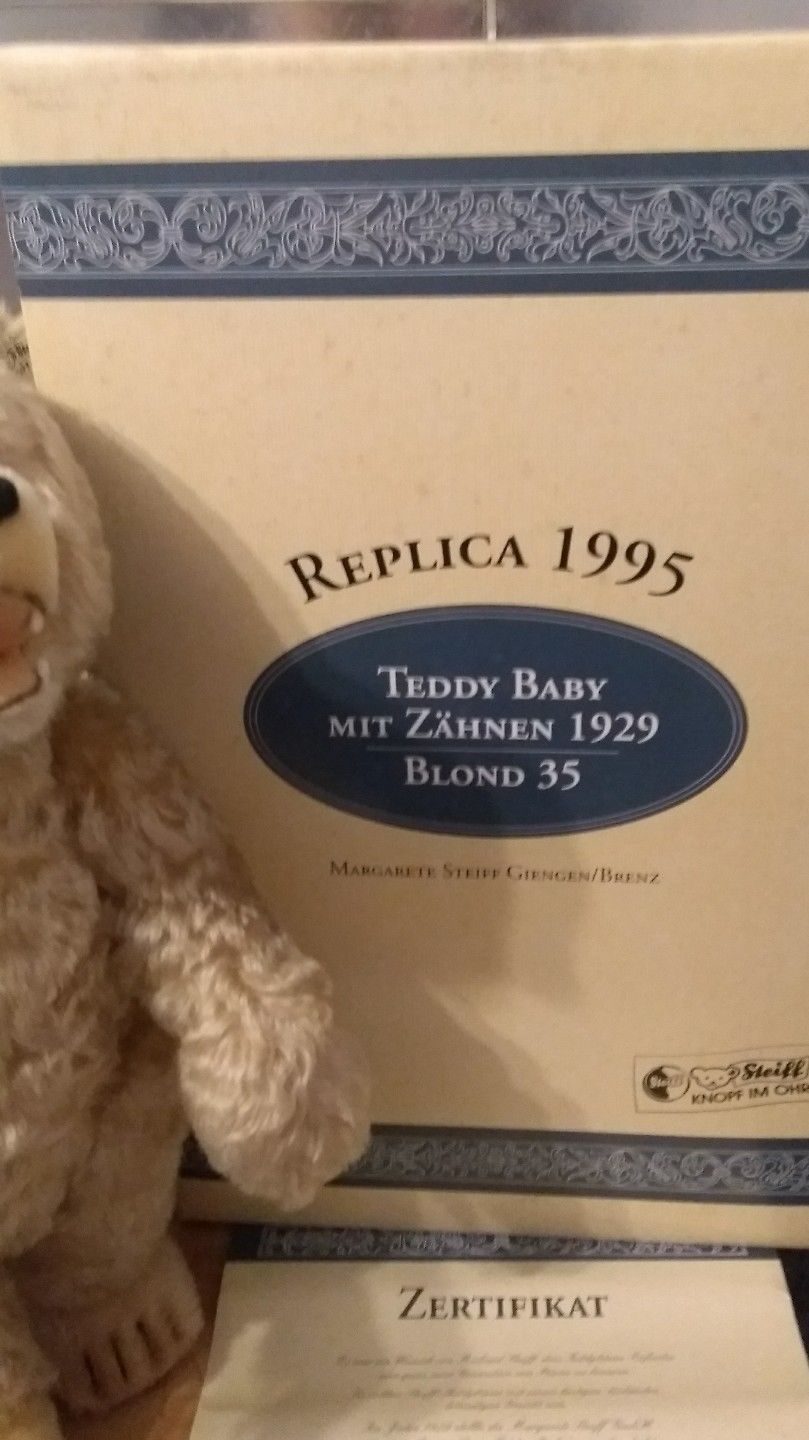 BOXED 1995 STEIFF BLONDE 35'* TEDDY BEAR WITH TEETH" LIMITED EDITION