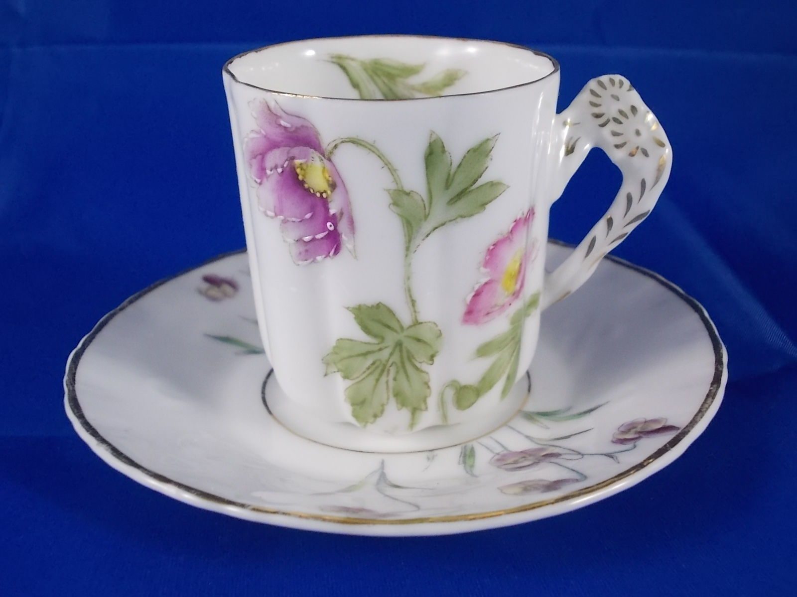 Antique Art Nouveau MOCCHA CUP WITH FLOWERS PAINTING Porcelain Collection Cup