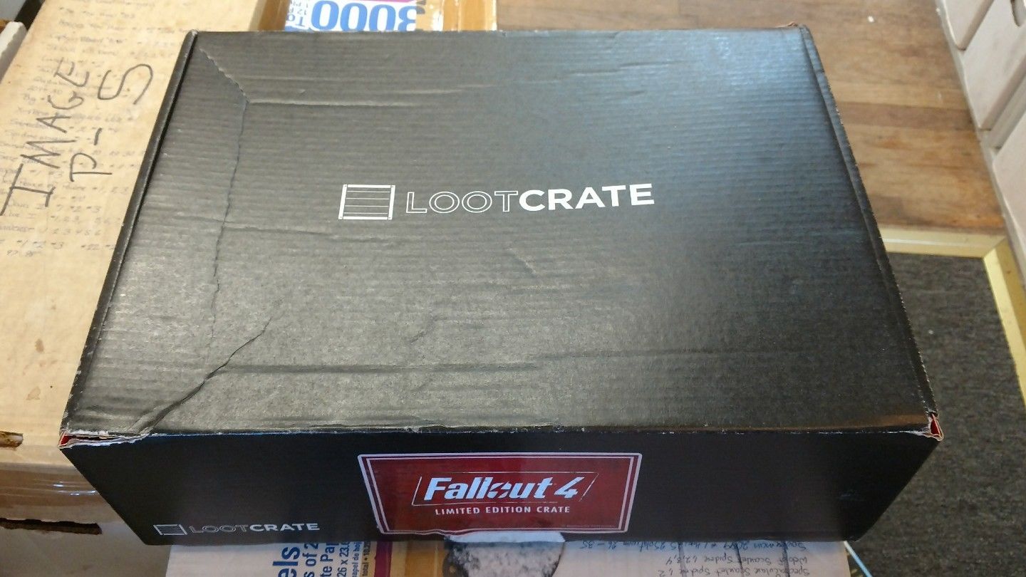 Loot Crate Fallout 4 Limited Edition Complete Size Small Exclusive