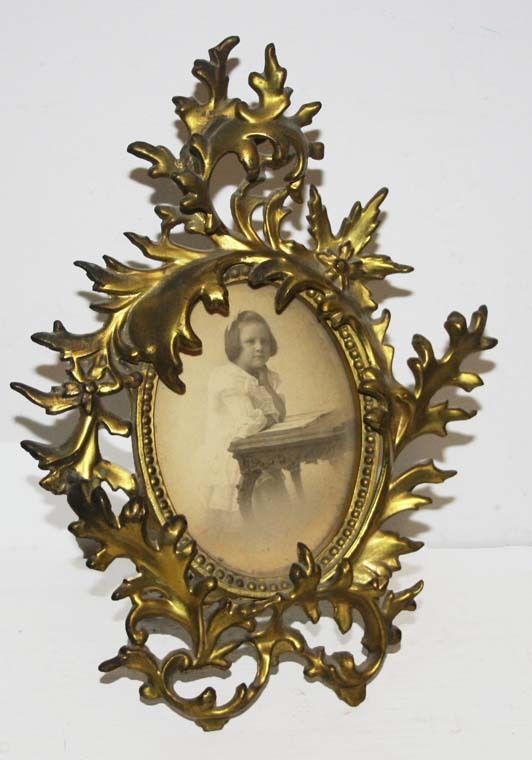 Beautiful Ornate Heavy Antique Brass Picture Frame