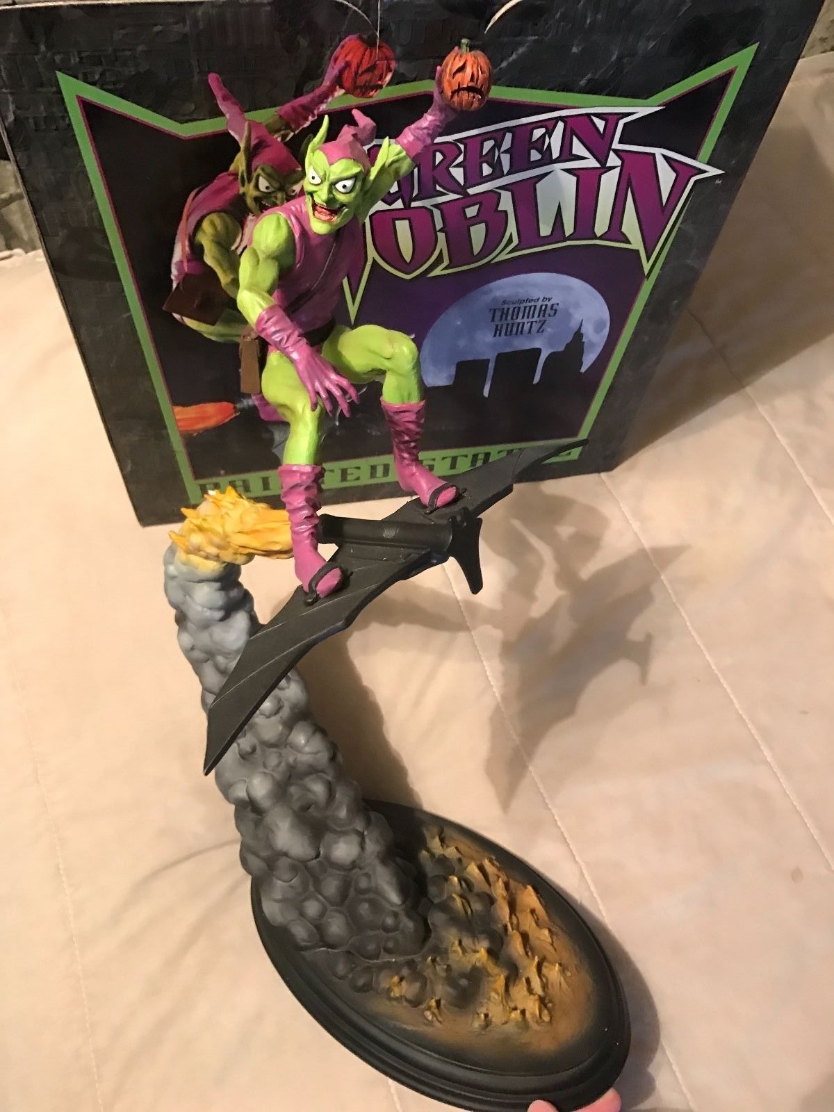 Bowen Designs Green Goblin 17" 1/8th Scale Limited Edition 1877 of 3000 Statue