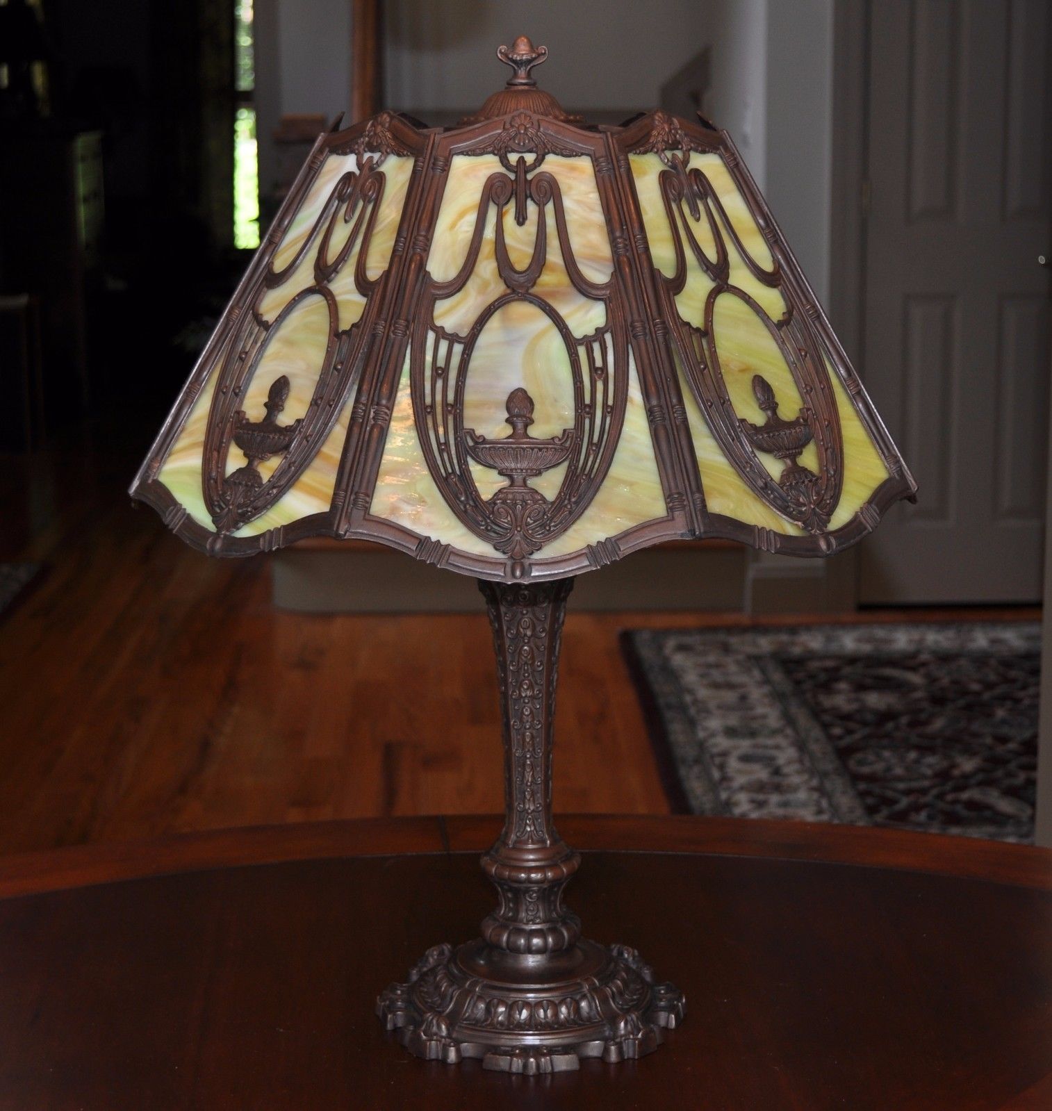 Large Antique Art Nouveau 8 Panel Slag Glass Lamp