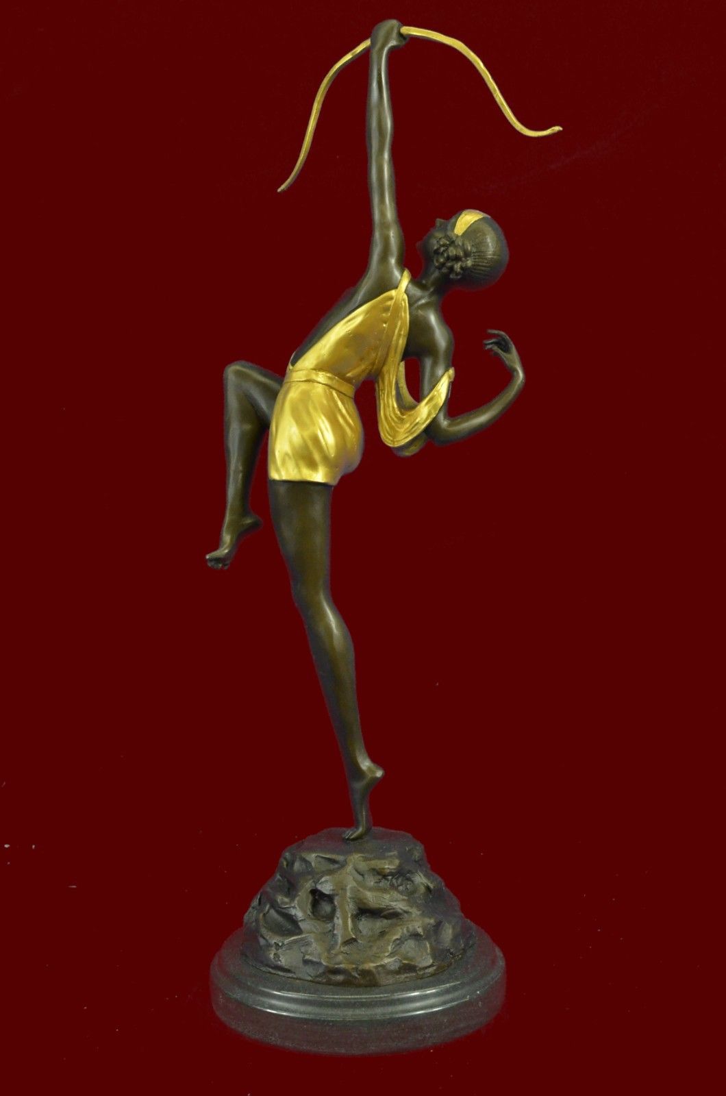 Gold Patina Female Archer Marble Base Figurine Figure Hot Cast Bronze Sculpture