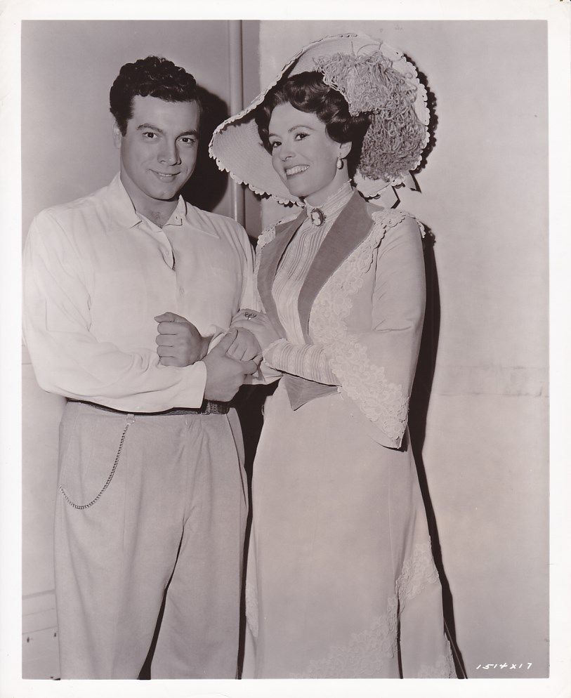 MARIO LANZA JARMILA NOVOTNA Original CANDID Vintage THE GREAT CARUSO MGM Photo