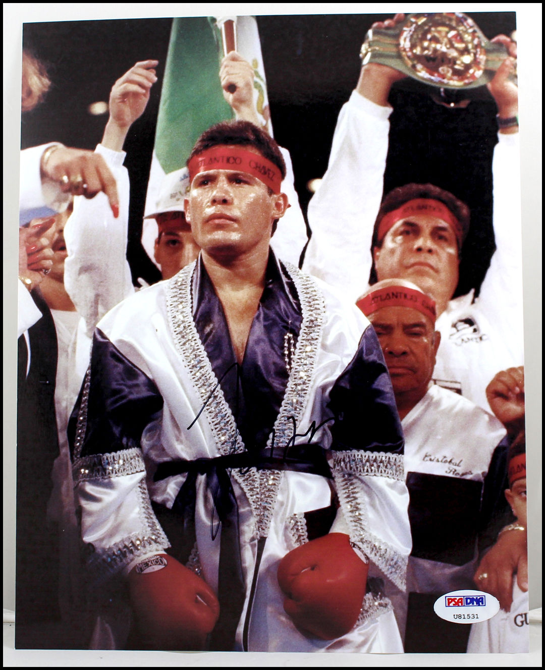 JULIO CESAR CHAVEZ SR AUTOGRAPH SIGNED 8X10 PHOTO PICTURE BOXING PSA PSA/DNA COA