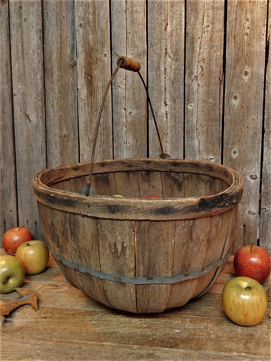 Early Antique Wood Apple Basket Old New England Farm AAFA Bail Handle