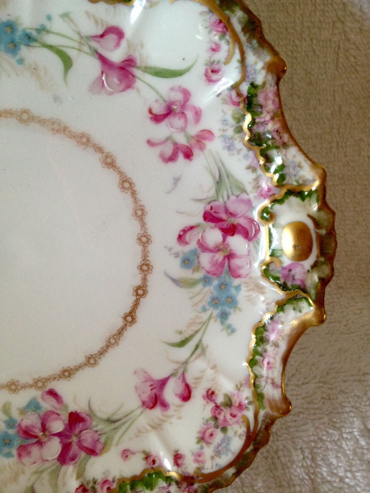 Lovely LIMOGES FRANCE CORONET Hand Painted 7" Plate Floral Pink Flowers Gold Rim