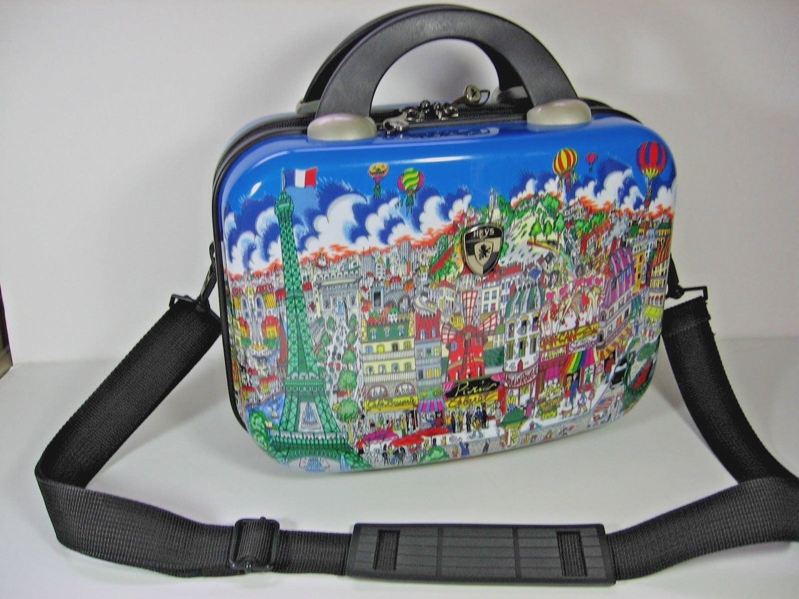 Heys Cosmetic Case with Charles Fazzino Art Design of Paris Scene - RARE