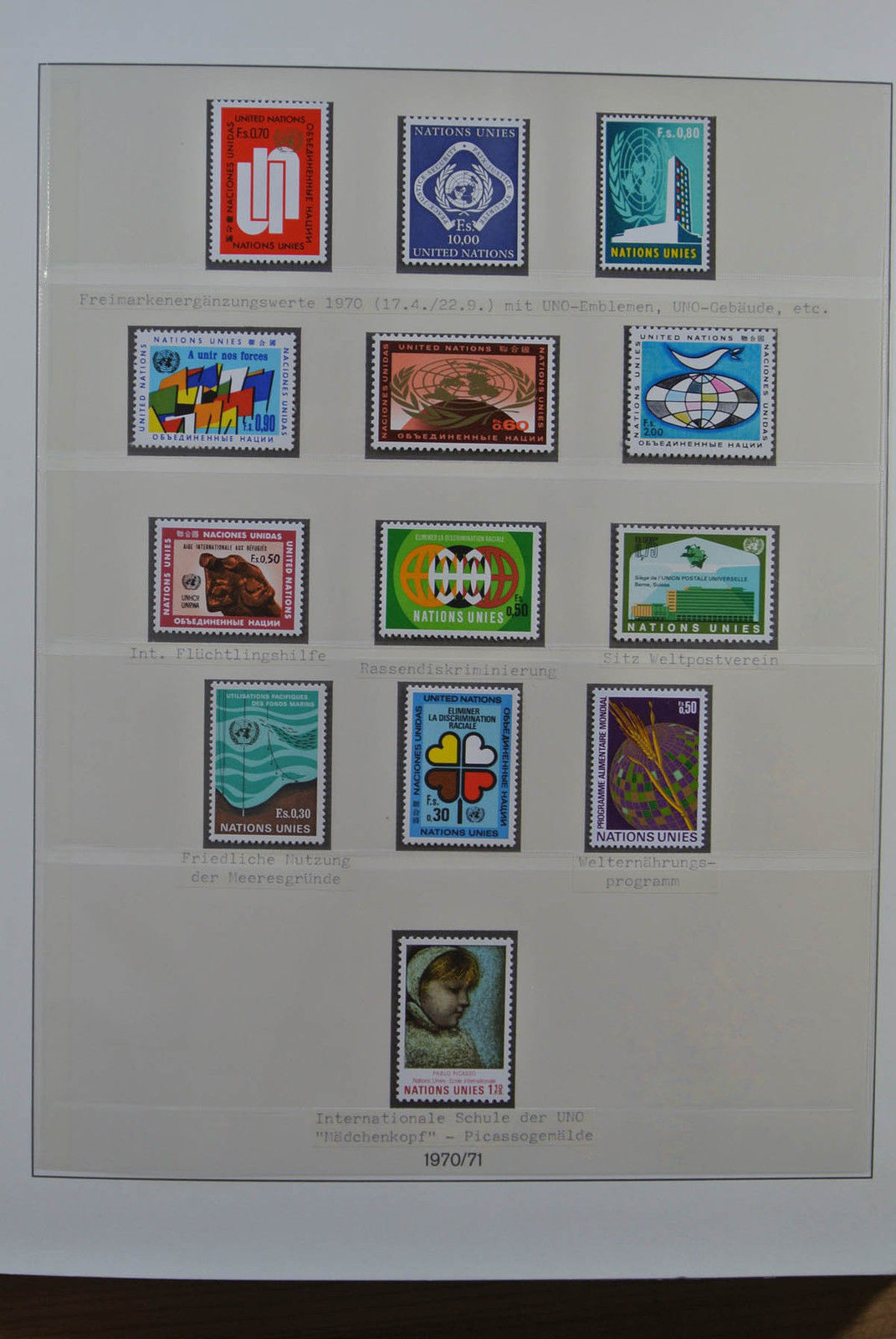 Lot 24229 Collection stamps of United Nations Geneva and Vienna 1969-2001.