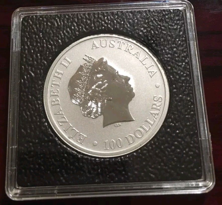 SCARCE First year released / 2011 / 1 Oz Platinum Australian Platypus / Sold Out