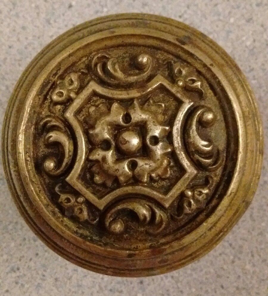 Victorian Brass Bronze Door Knob and Cast Back Plate - Ornate Design