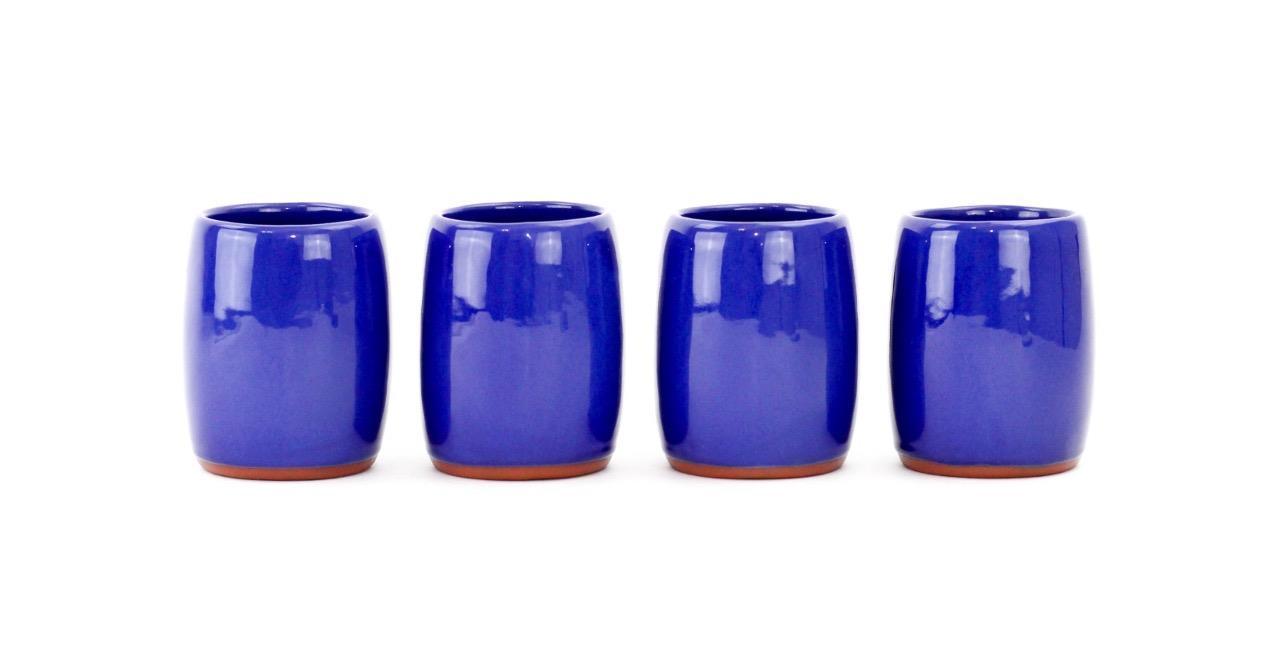 VINTAGE WELLFLEET POTTERY COBALT BLUE SET OF 4 MUGS CUPS RARE