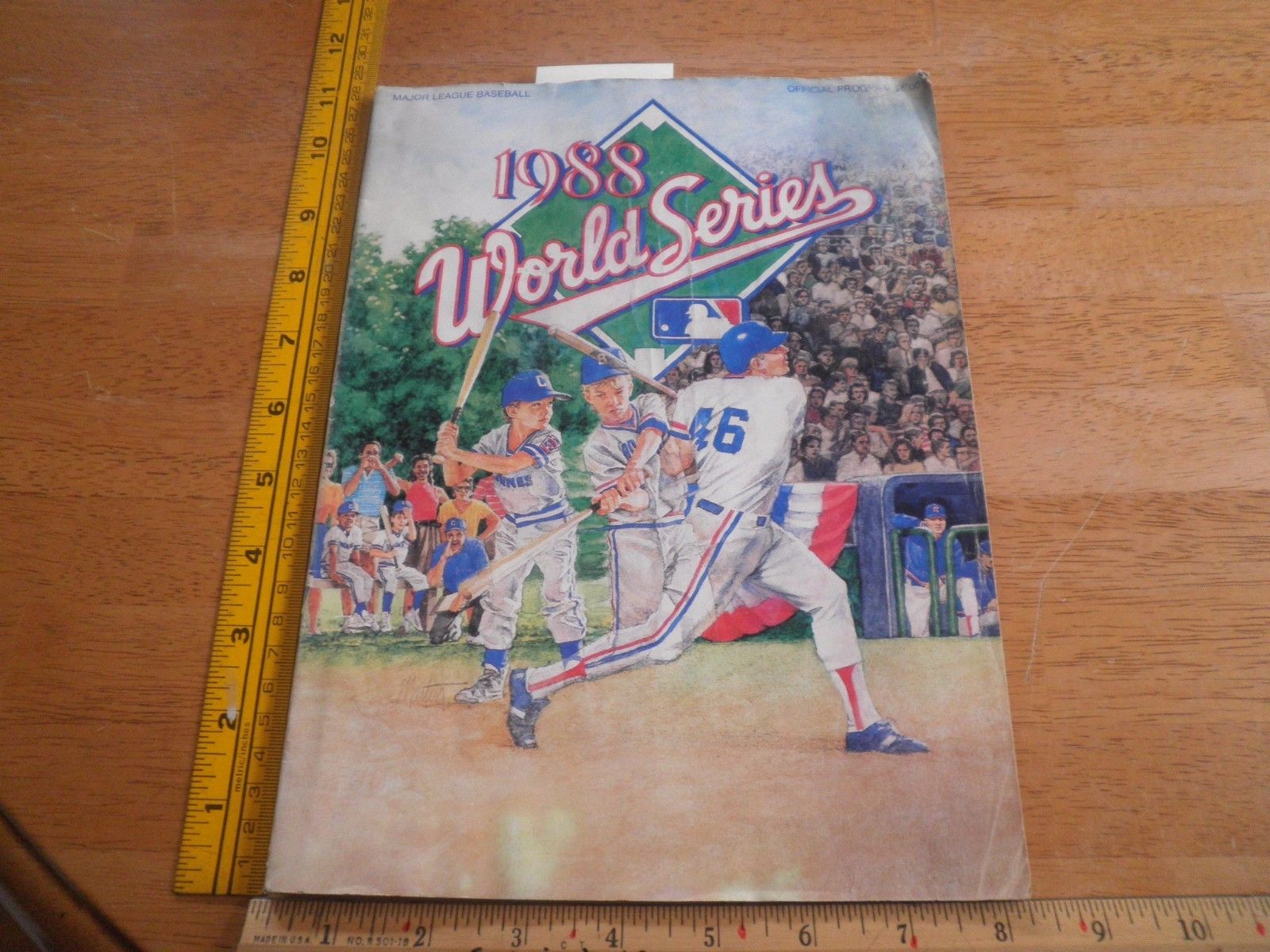 1988 World Series program w/ ticket Game 1 Dodgers Stadium vs A's Kirk Gibson HR