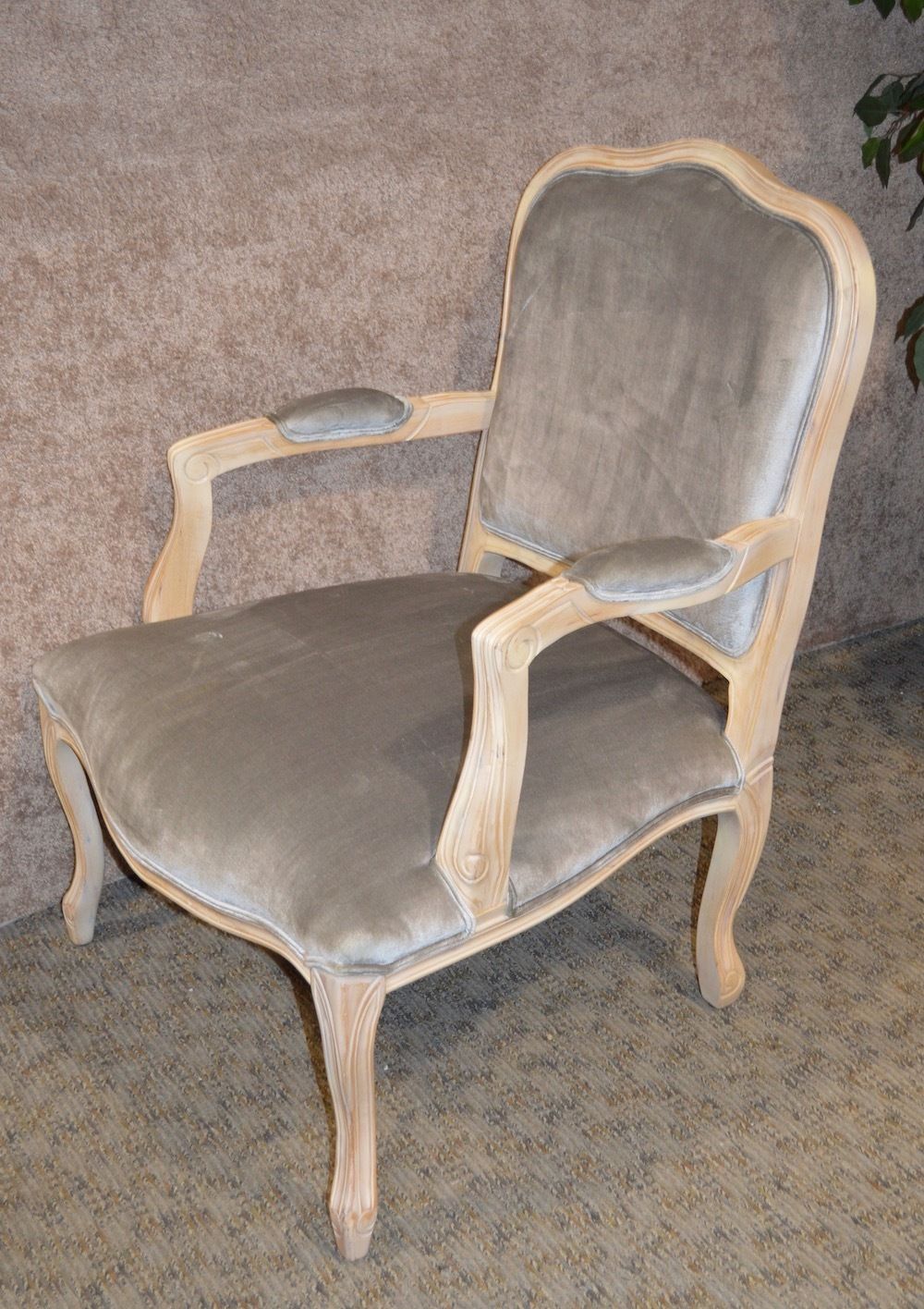 Vintage Carved Country French Style Accent Chair