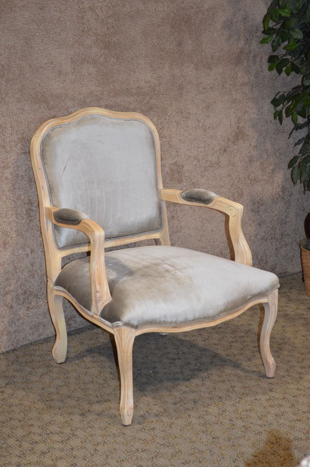 Vintage Carved Country French Style Accent Chair