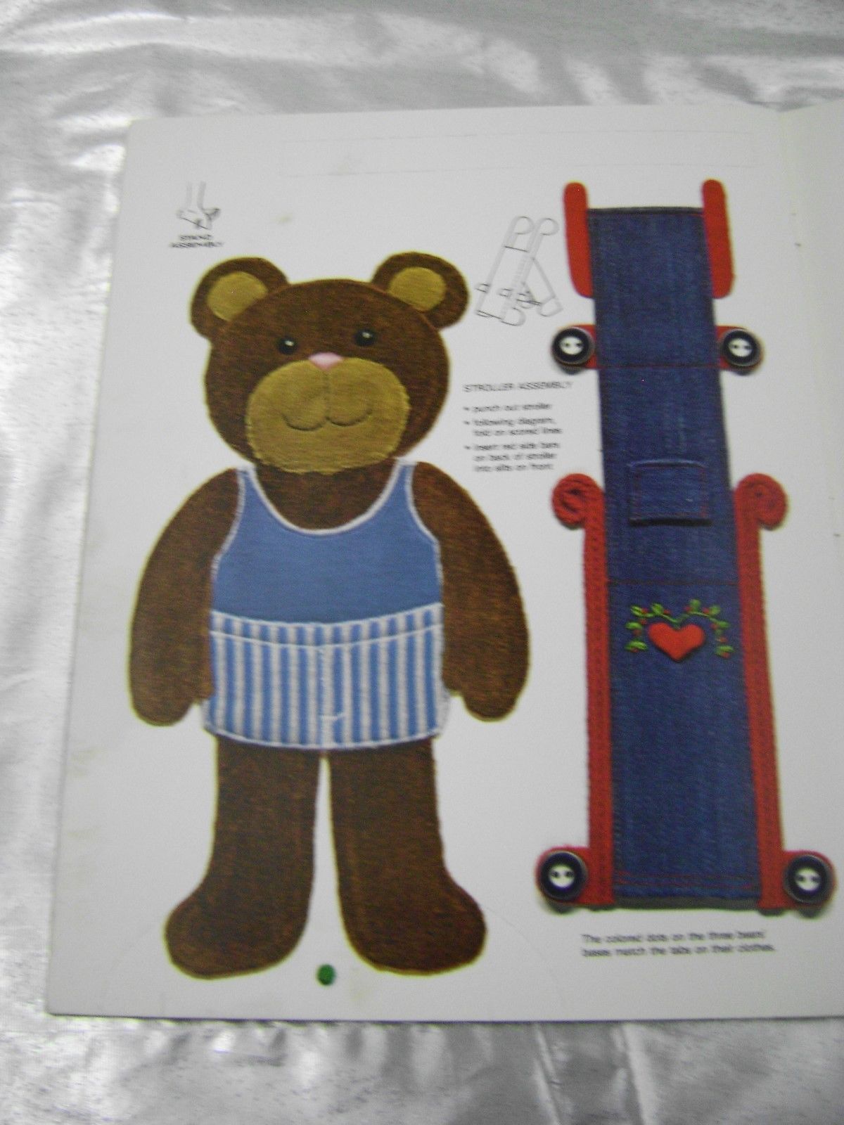 VTG PAPER DOLLS 1970s TEDDY BEAR FAMILY  WHITMAN/GOLDEN   UNCUT $1 SHIPPING!!!