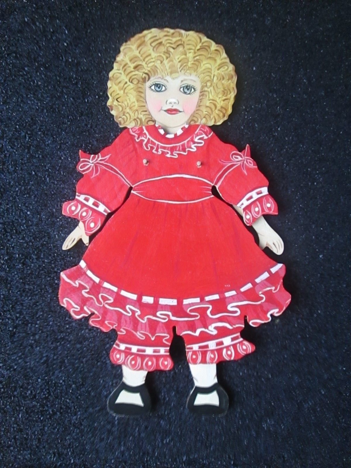 WOOD PAPER DOLLS IN NICE  WOOD BOX W/GOLD TRIM MAVA'S LTD