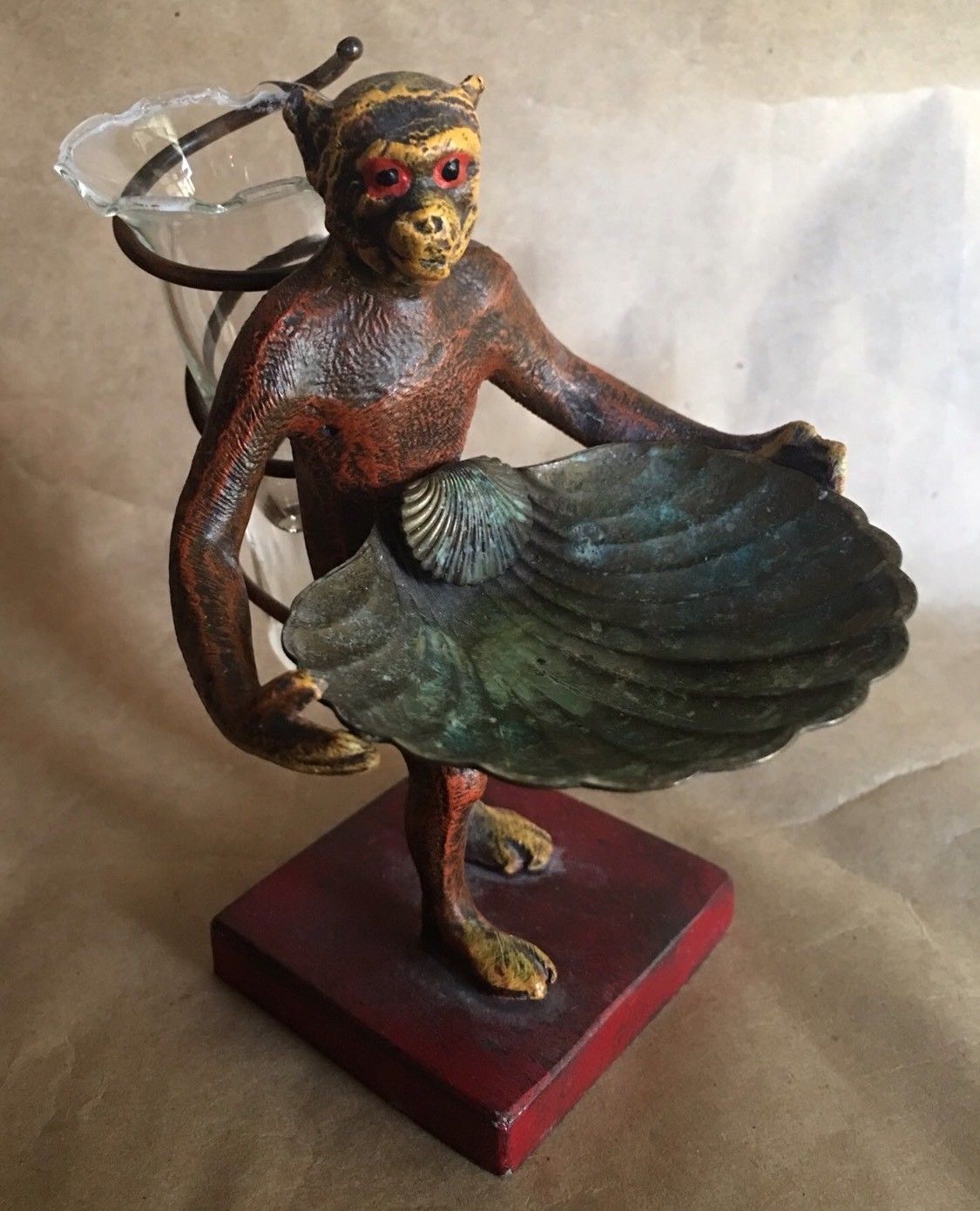 Vintage Cold Painted Cast Iron Monkey Statue Brass Shell Tray Glass Vase Epergne