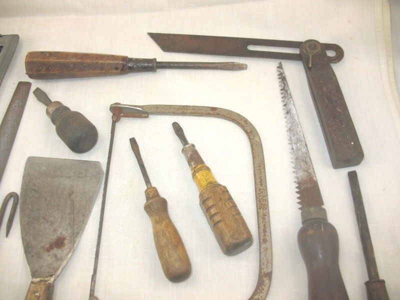 HUGE Lot OF OLD RUSTY Vintage & Antique Wood Handled Tools PRIMITIVE ART ~52F7