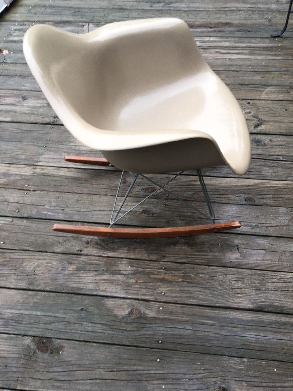 Herman Miller Eames  Mid Century rocking chair