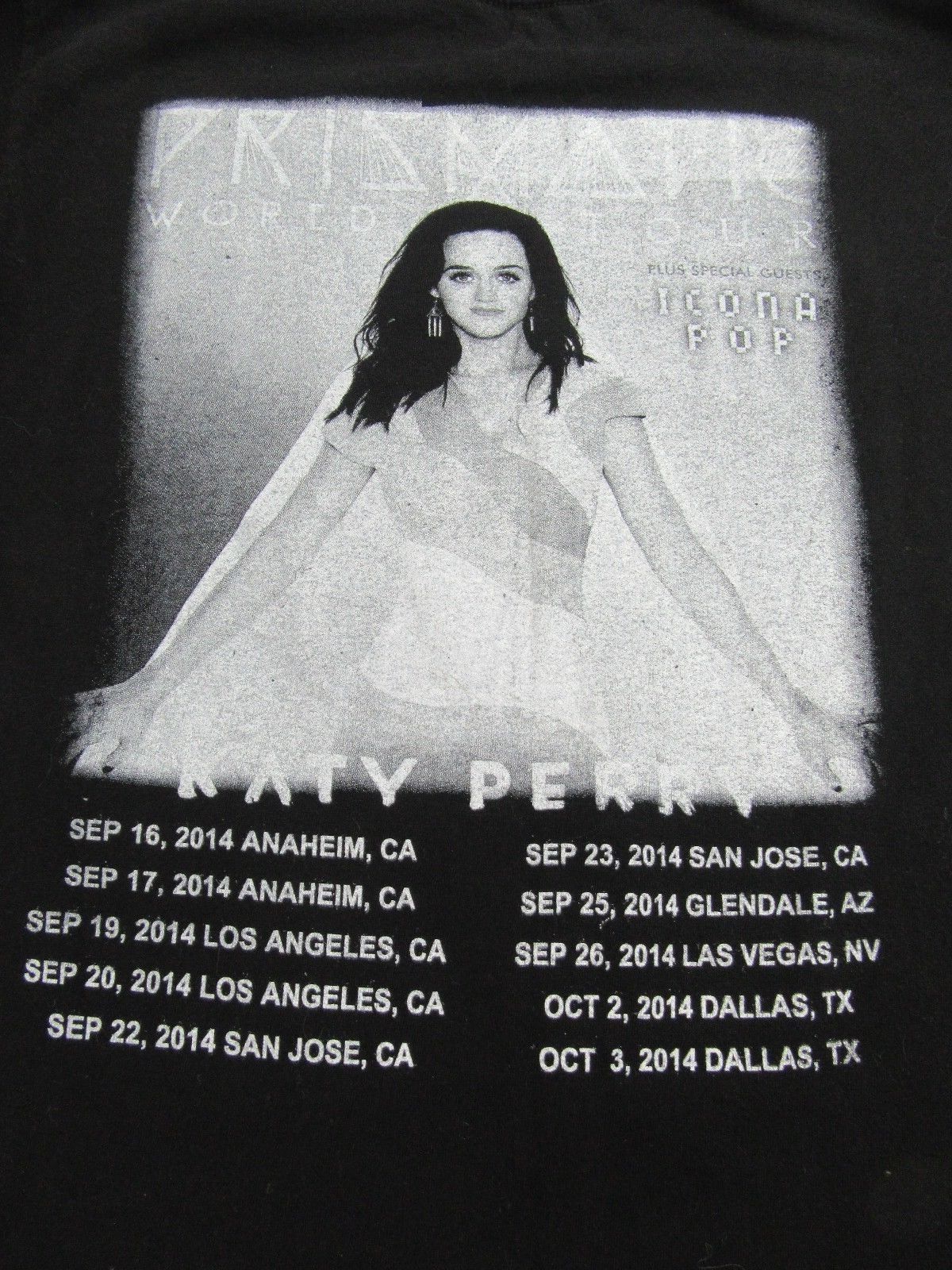 KATY PERRY THE PRISMATIC WORLD TOUR T-SHIRT S