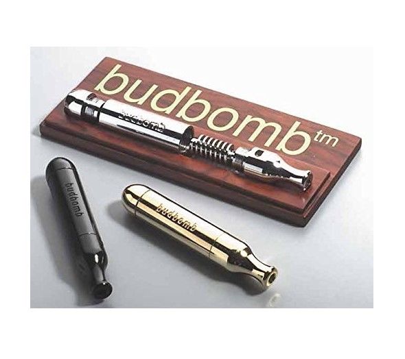 BUDBOMB Best Aluminium Tobacco Smoking Pipe With Extended Smoke Path Metal Black