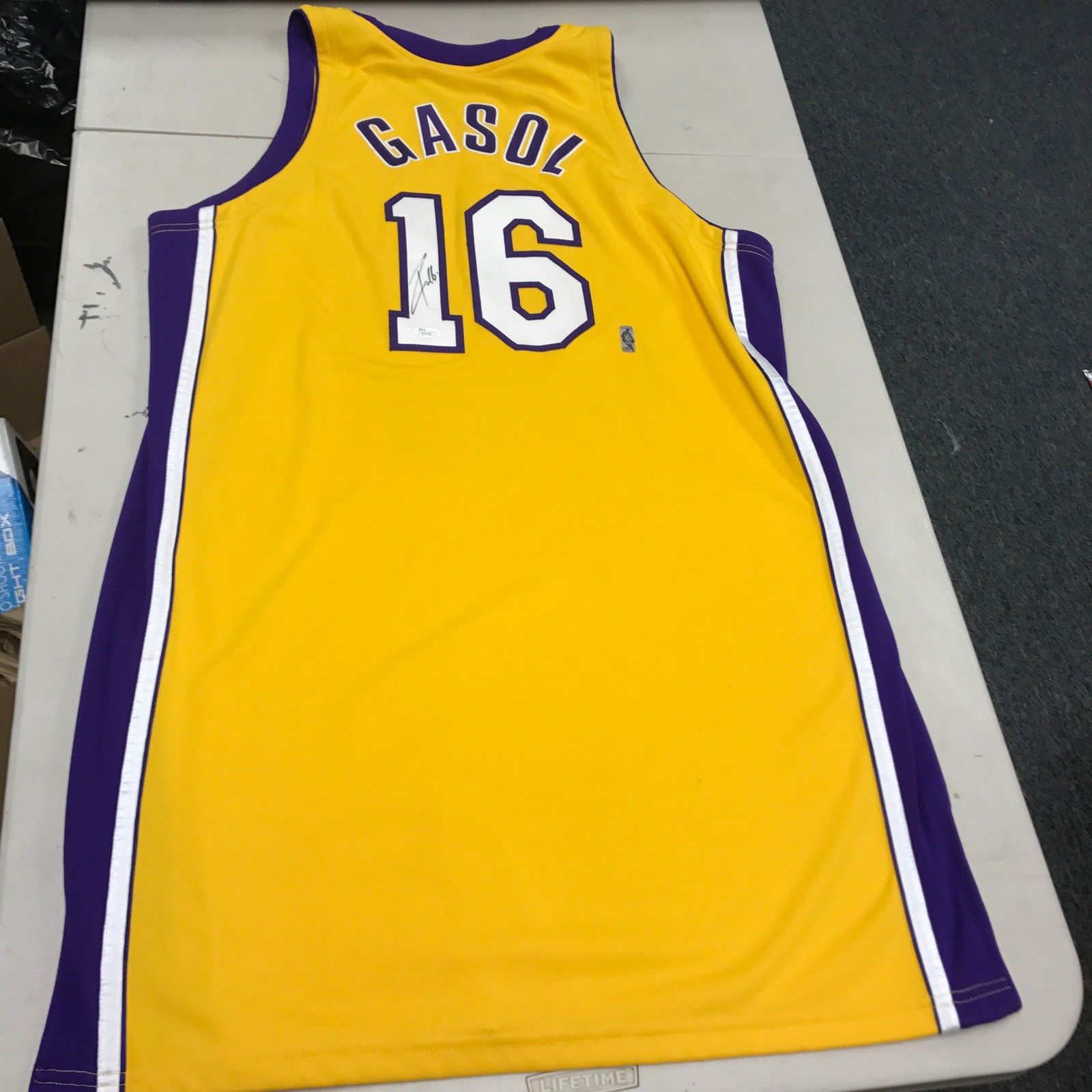 2008-09 Pau Gasol Game Used Signed Los Angeles Lakers Jersey JSA COA