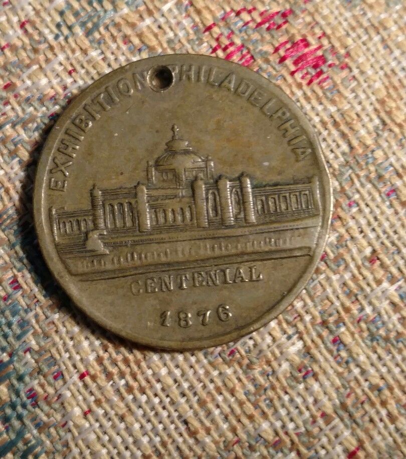 1876 U.S. CENTENNIAL PHILADELPHIA EXPOSITION WASHINGTON 28 MM MEDAL