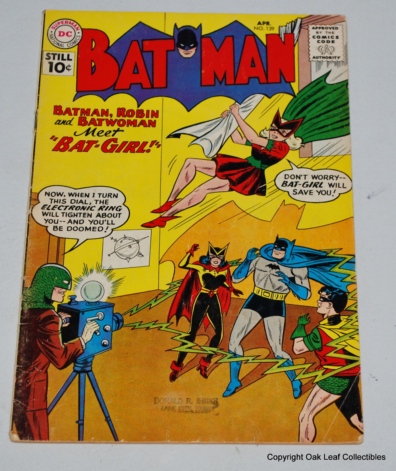Batman 139 DC Comic Book 1961 Fine-  1st Appearance Original Bat-Girl