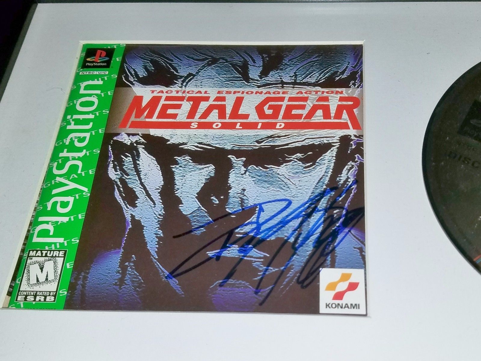 DAVID HAYTER SIGNED PLAYSTATION METAL GEAR SOLID 1998 FRAMED +COA HIDEO KOJIMA