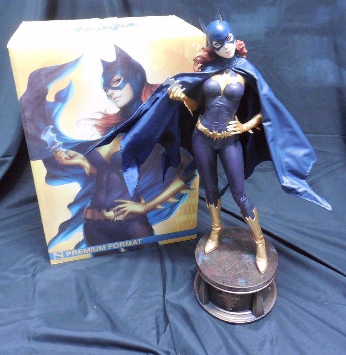 LIMITED EDITION SIDESHOW PREMIUM FORMAT DC COMICS BATGIRL STATUE #481/2500