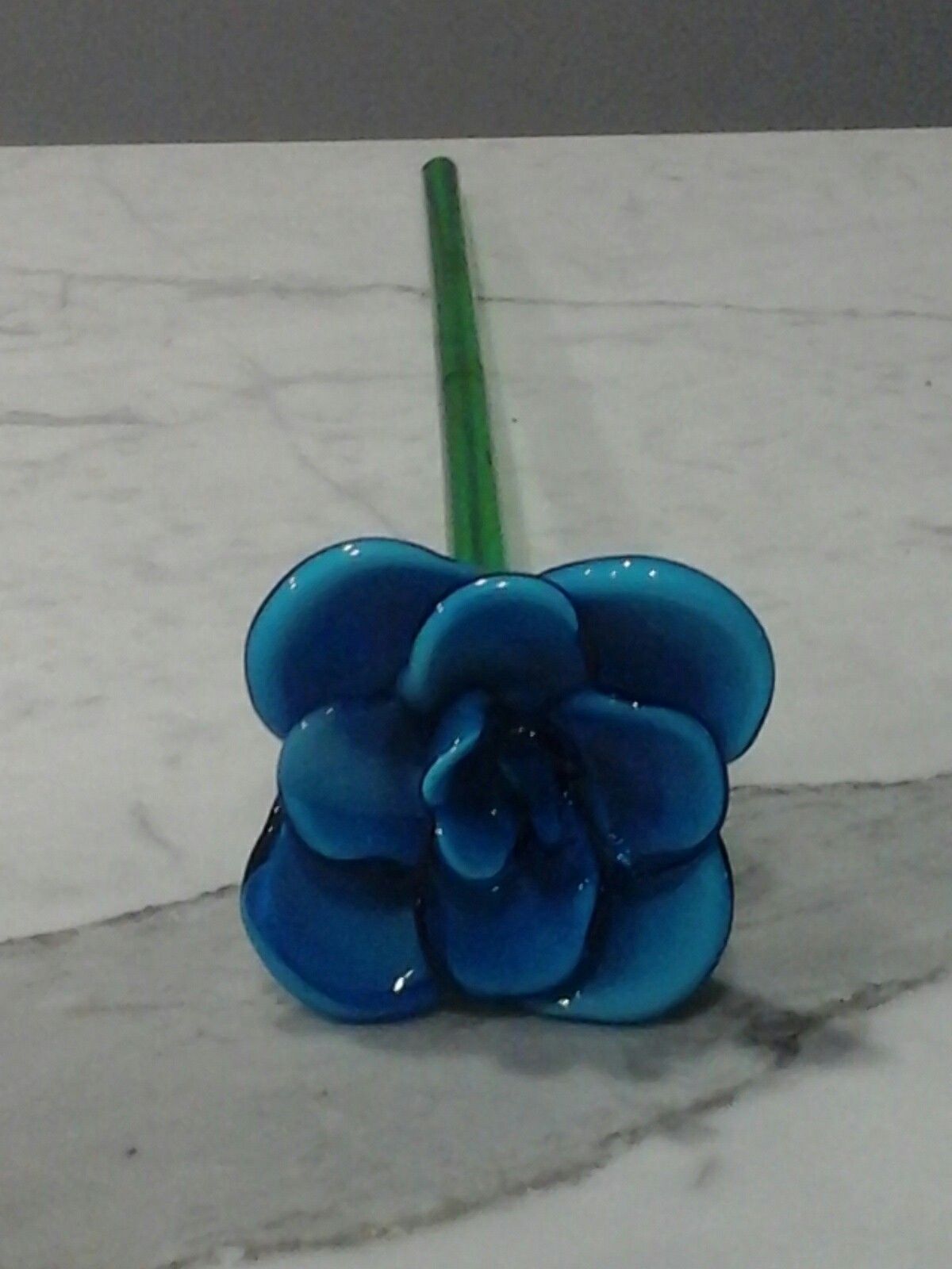 BEAUTIFUL GLASS FLOWER 15 1/2 " LONG HAND BLOWN MURANO STYLE LONG STEMMED BLUE