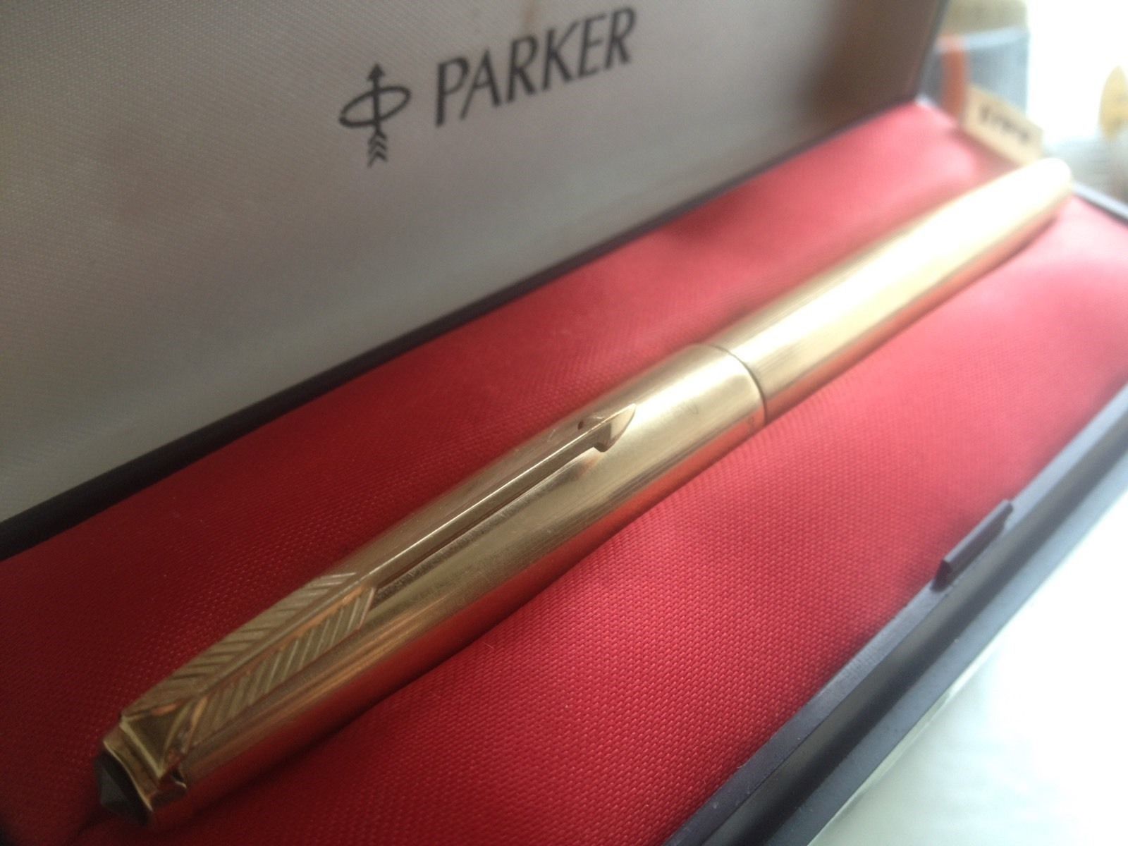 Vintage Boxed Parker 61 12ct gold filled fountain pen in original box