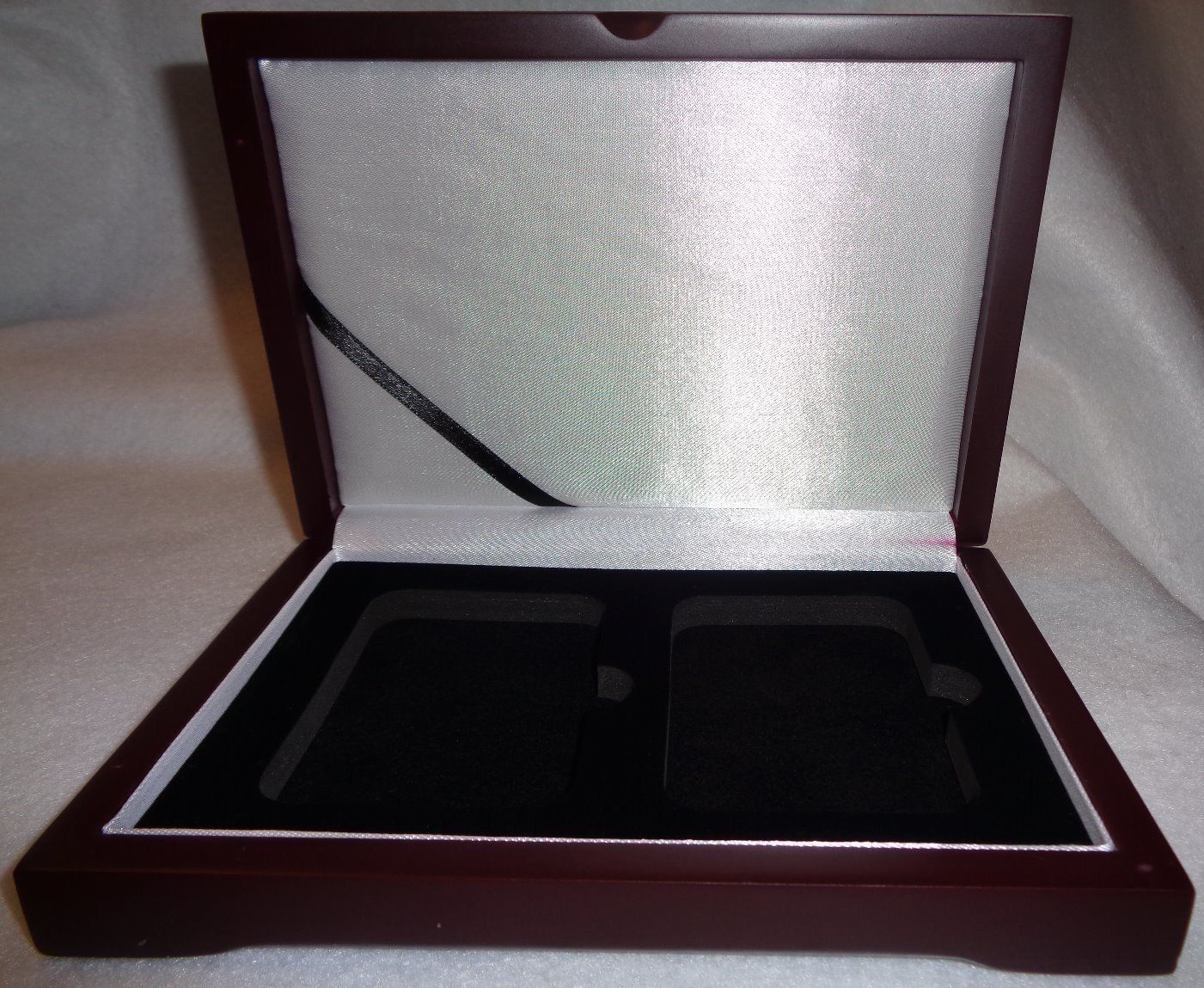 Wood Display Box For 2 Certified Coin Slab NGC, PCGS or ANA - Mahogany Finish