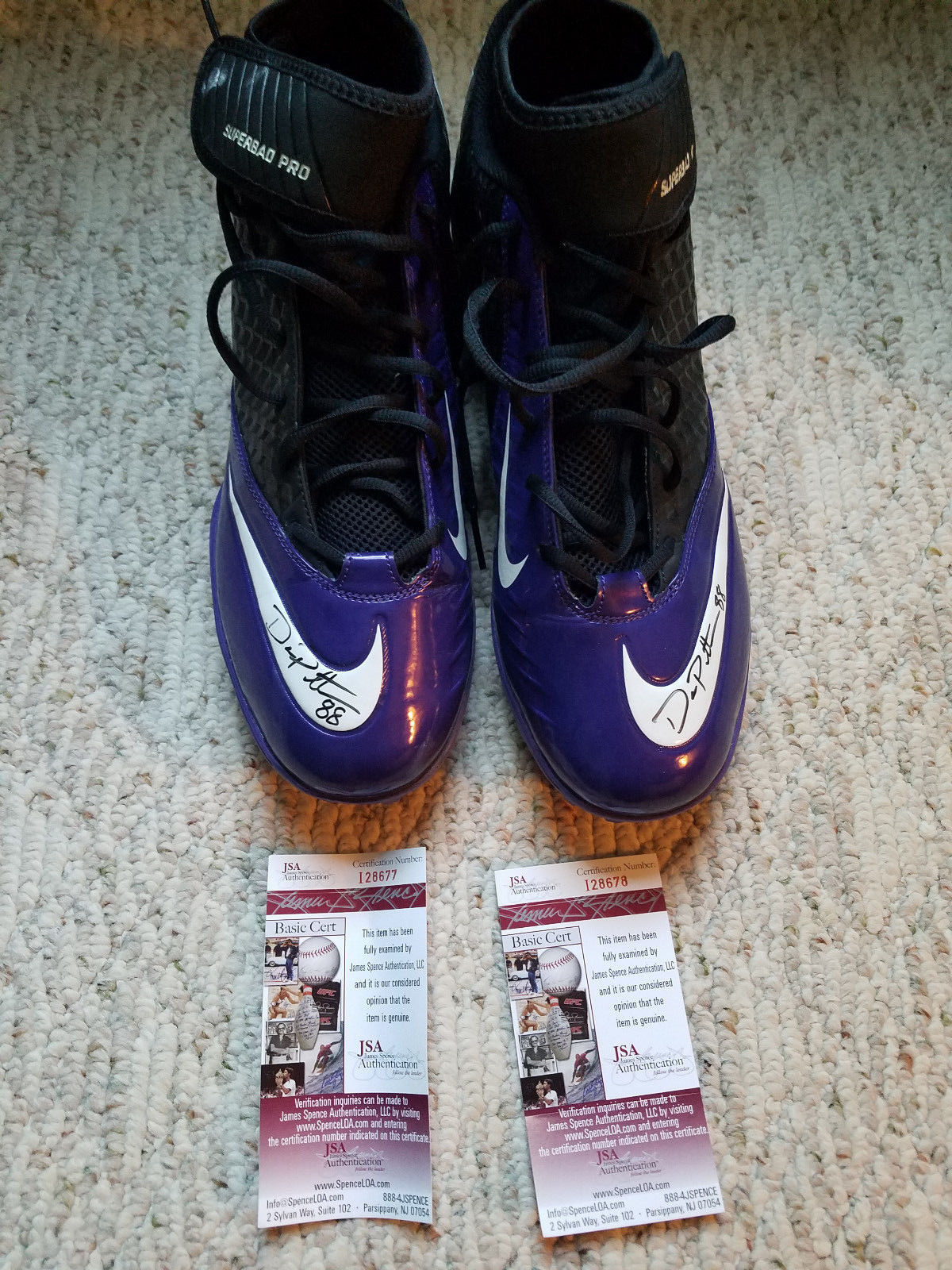 2012 Baltimore Ravens Signed Game Used Dennis Pitta Worn Cleats BYU Auto