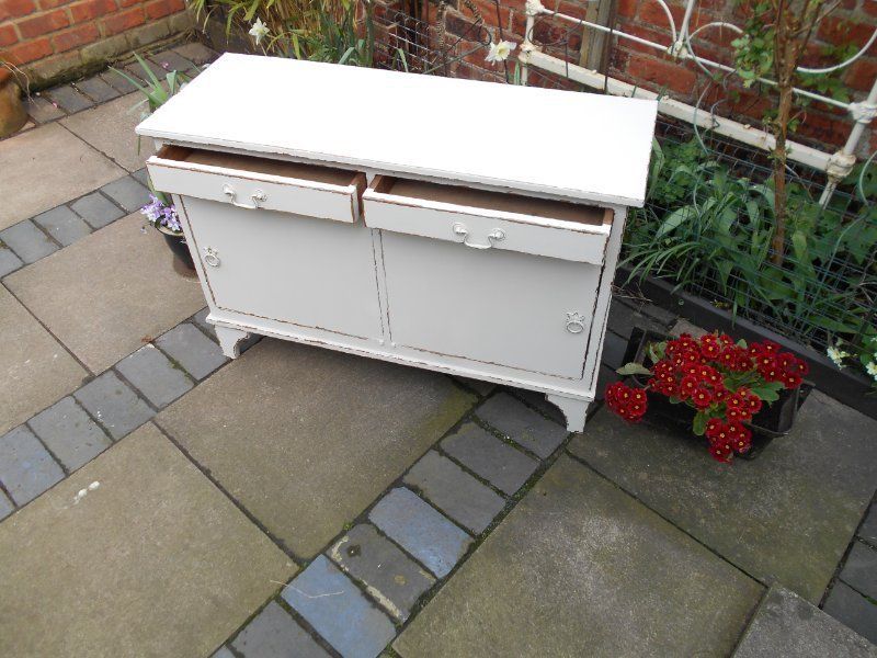 ANTIQUE  VICTORIAN  CUPBOARD / CABINET  SHABBY  CHIC