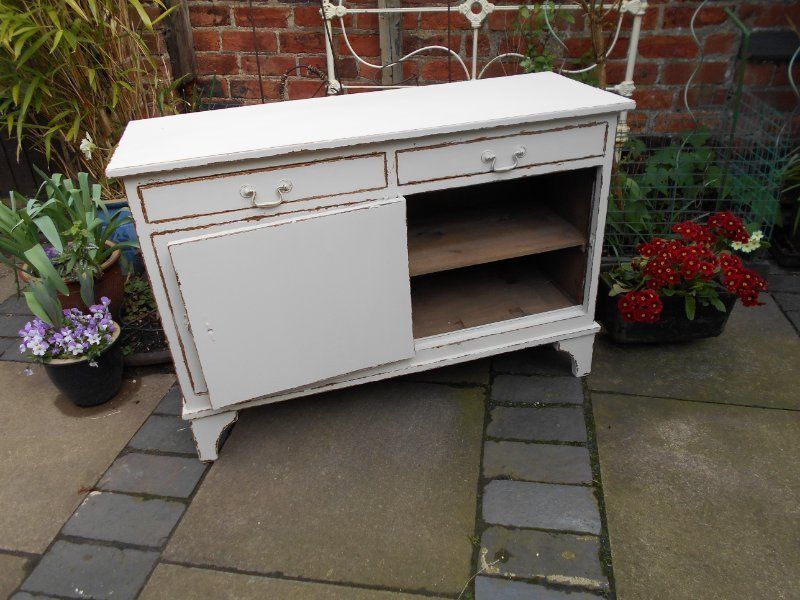 ANTIQUE  VICTORIAN  CUPBOARD / CABINET  SHABBY  CHIC