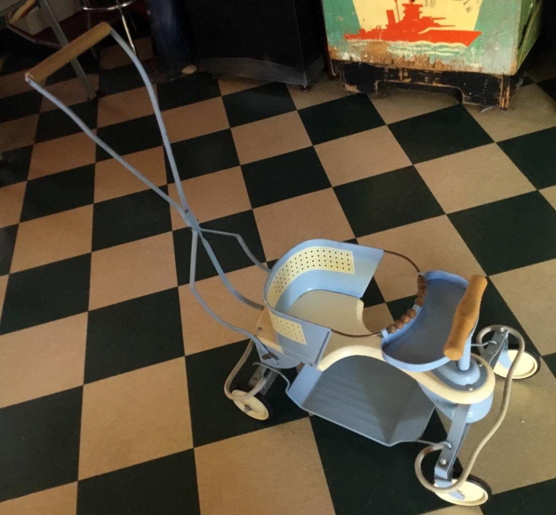 VINTAGE 1948 RESTORED TAYLOR TOT STROLLER! WoW!