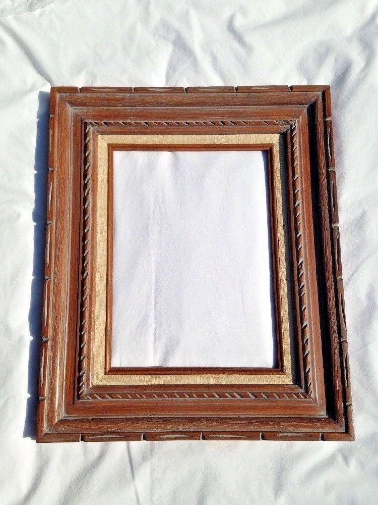 Vintage mid century Heavy Carved Wood Frame 12 X 16 EUC