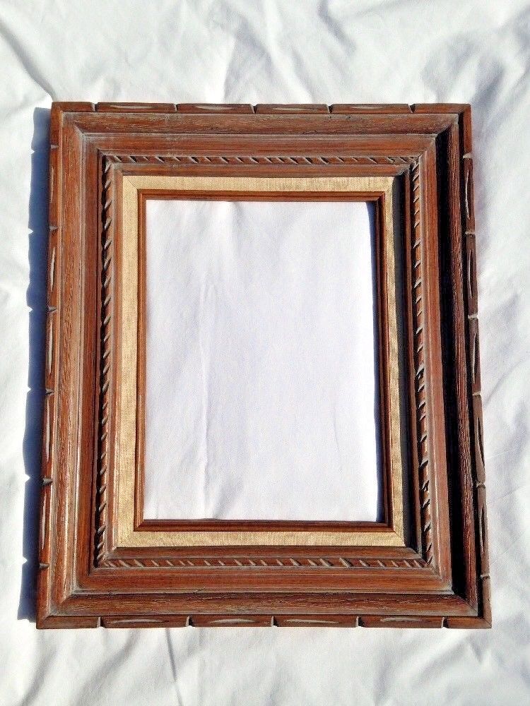 Vintage mid century Heavy Carved Wood Frame 12 X 16 EUC