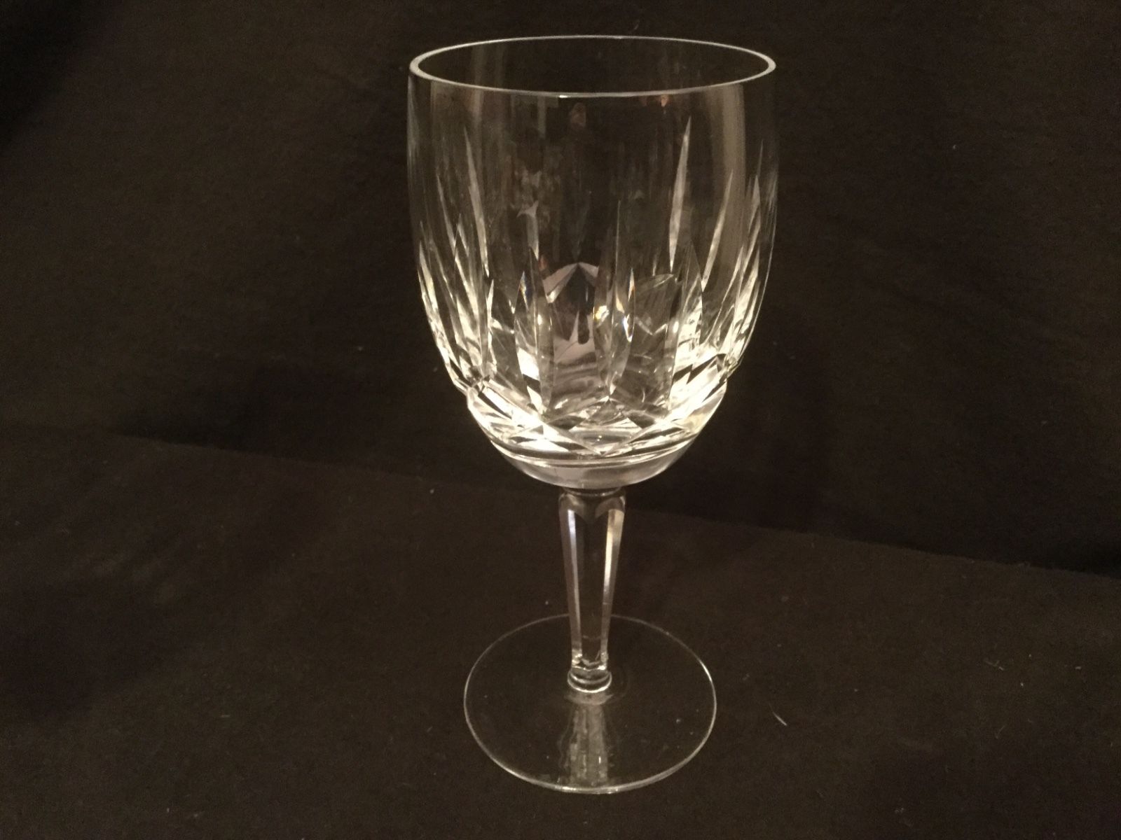 SET OF 8 WATERFORD CRYSTAL WATER GOBLET GLASSES IN THE KILDARE PATTERN