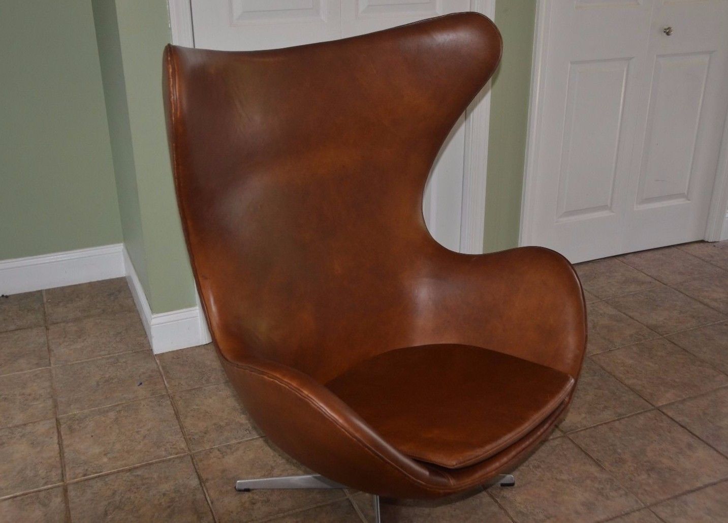 Egg Chair by Arne Jacobsen Mid-Century Modern Danish Early Authentic Copenhagen