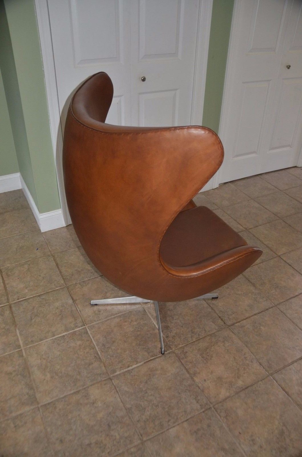 Egg Chair by Arne Jacobsen Mid-Century Modern Danish Early Authentic Copenhagen