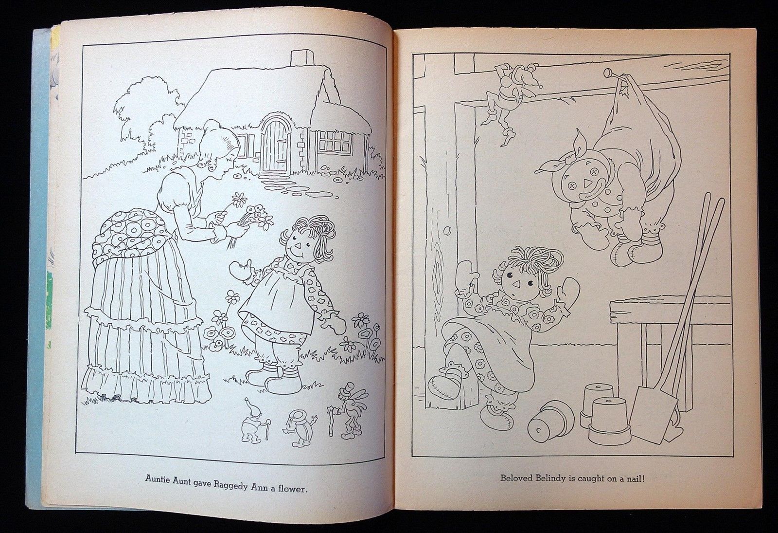 Un-Cut Coloring & Paper Doll Book - Raggedy Ann & Andy 1944 Johnny Gruelle