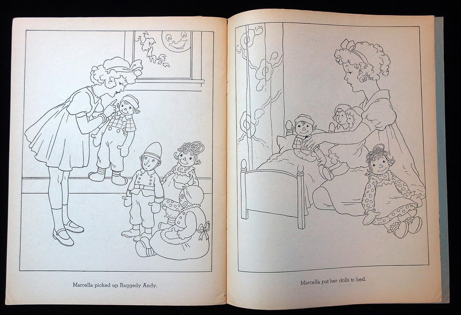 Un-Cut Coloring & Paper Doll Book - Raggedy Ann & Andy 1944 Johnny Gruelle