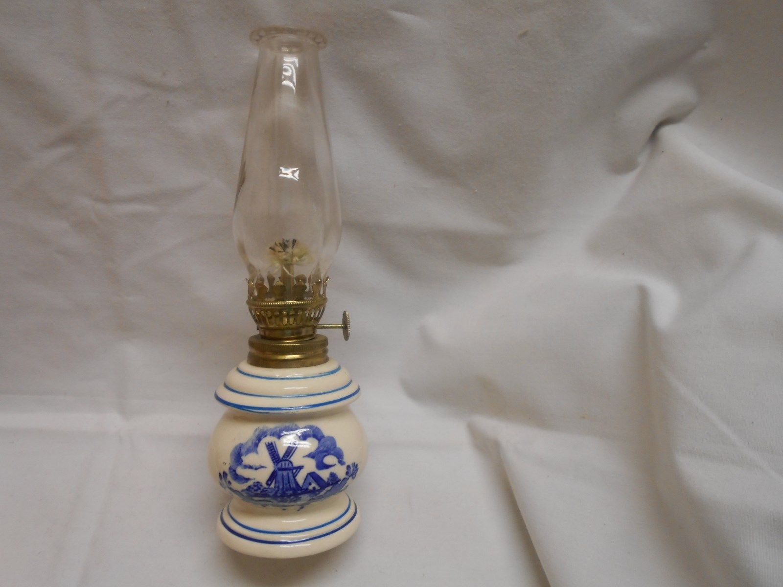 vintage small oil / kerosene lamp lantern blue & white Dutch Holland windmill